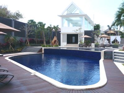Luxotic Private And *